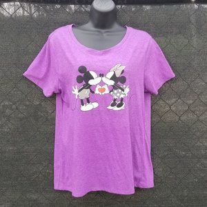 Disney Mini and Mickey mouse graphic t-shirt small